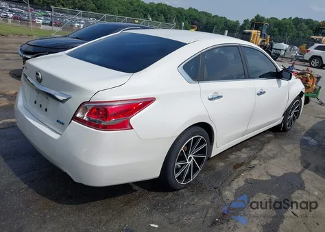 2013 Nissan Altima 2.5 из США, поврежденный, VIN 1N4AL3AP9DN459244